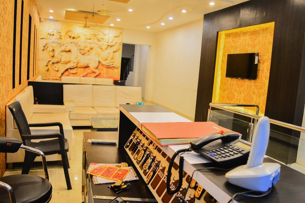 Hotel City Palace Ujjain Eksteriør bilde